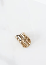 Load image into Gallery viewer, Irsila Ring

