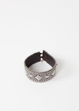 Load image into Gallery viewer, Leace Cuff

